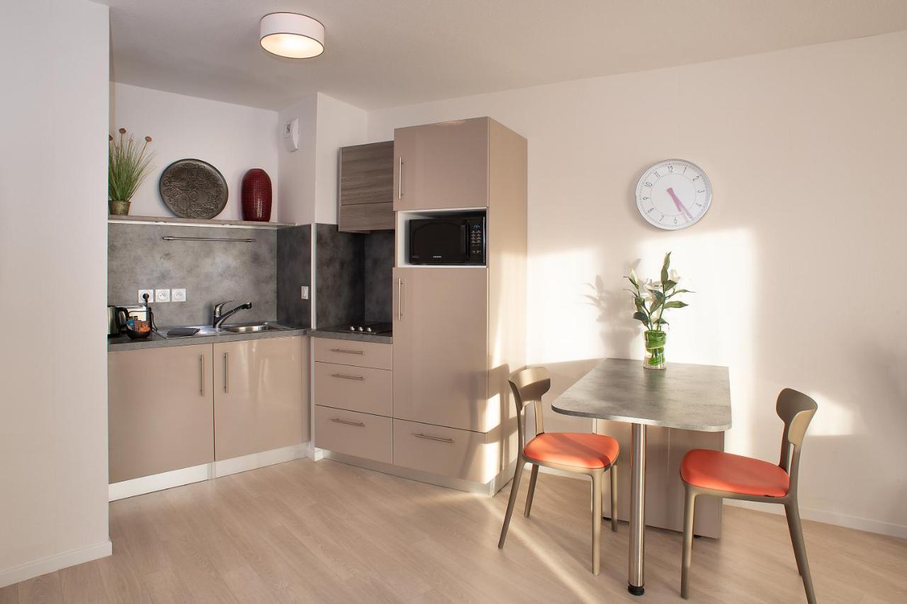 Standard Apartment
