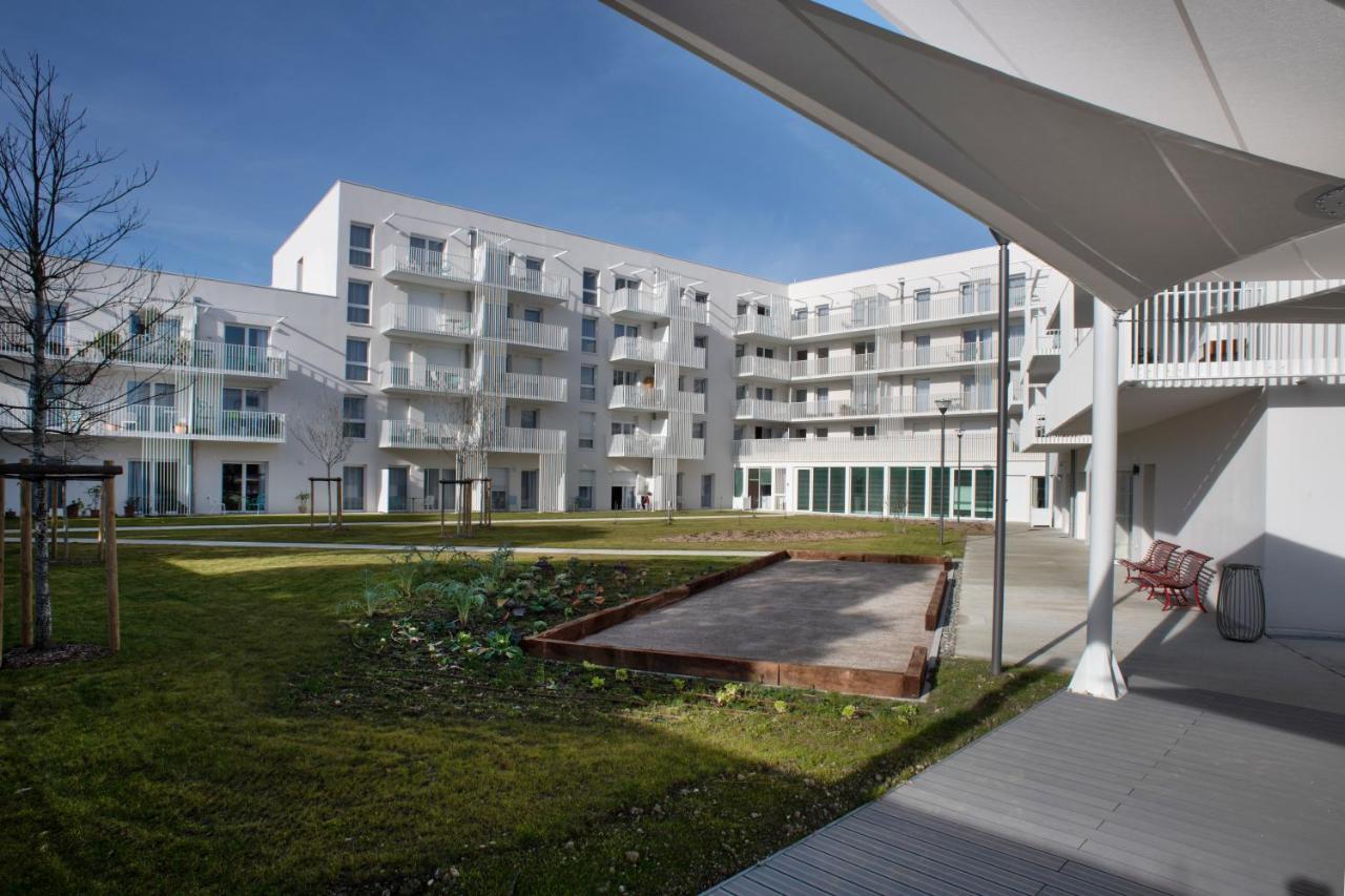 Standard Apartment