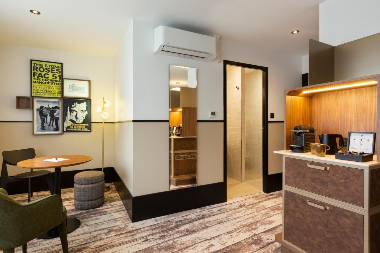 Chambre Familiale Supérieure - Vue sur Ville