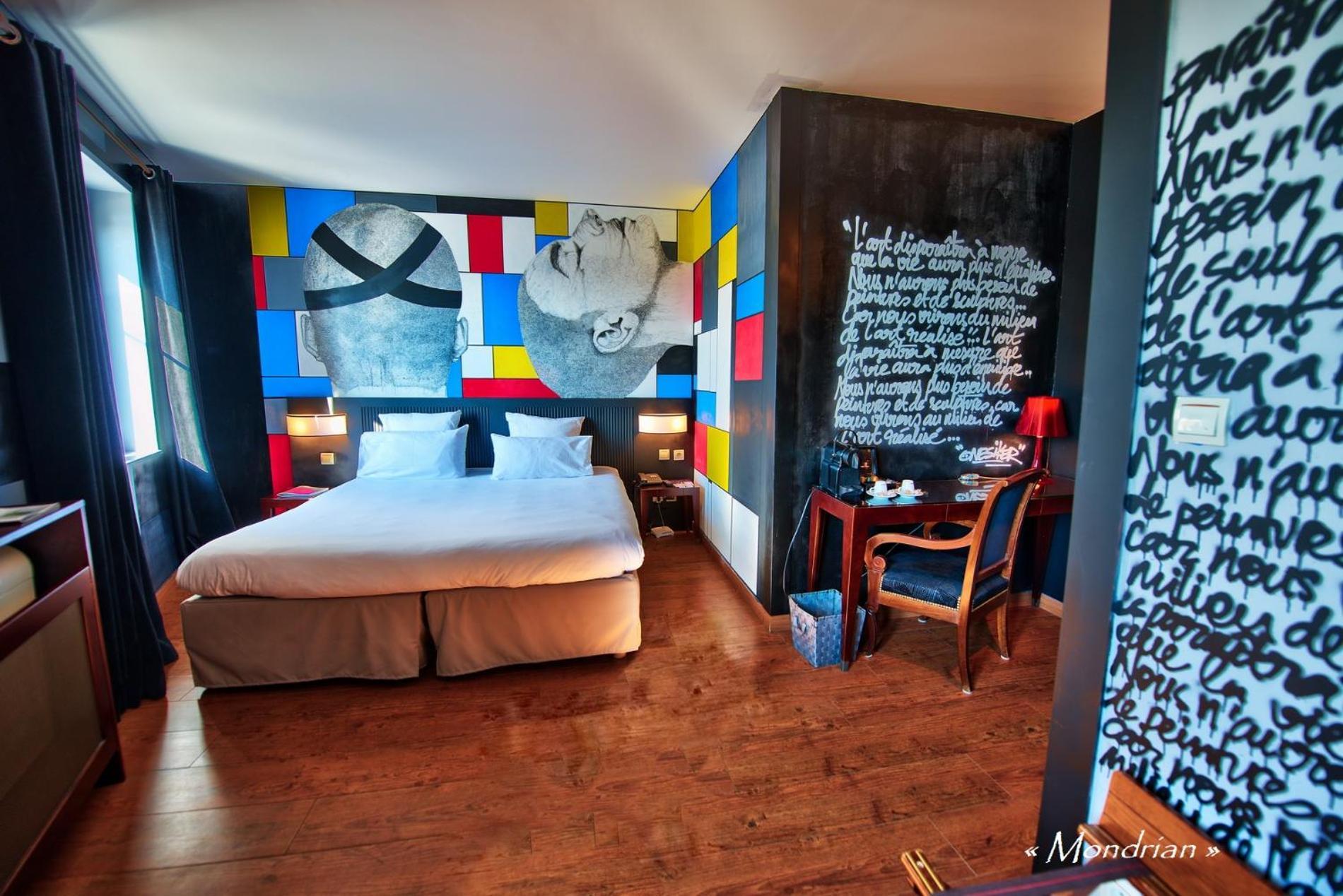 Chambre Deluxe Double ou Lits Jumeaux